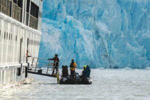 Loading the Zodiac on the Magellan Discoverer.