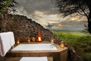 Lewa House outdoor pool
