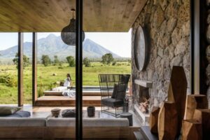 View of the plunge pool at Singita Kwitonda Lodge