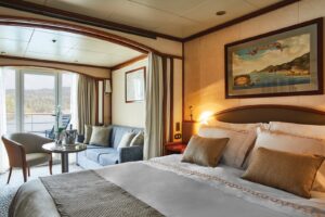 Room on the Silver Wind.