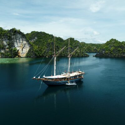 Arial view of Dewata ship.