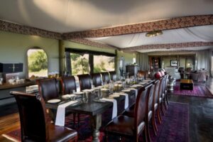Dining area at Duba Plains.